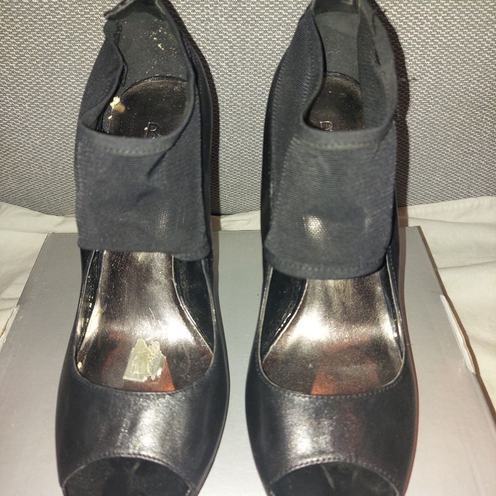 Black Heel
